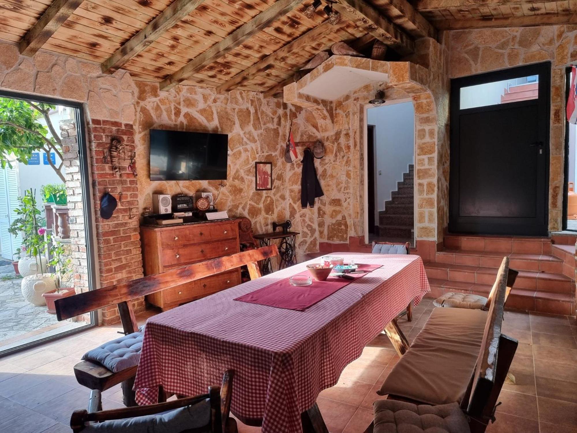 Apartmani Marija Колан Экстерьер фото